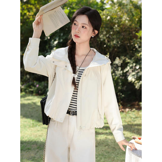 鹿向南「晴日漫叙」杏色连帽短款外套女春季新款独特休闲百搭上衣 商品图0