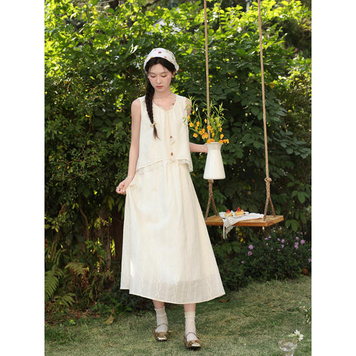 鹿向南「海岛小调」法式杏色背心连衣裙女春夏海边度假巨好看长裙 商品图3