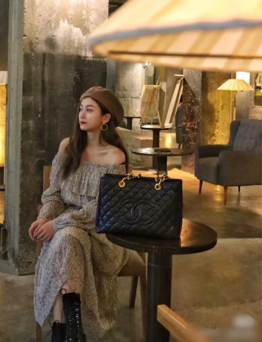 Chanel GST 黑金 荔枝纹牛皮 购物袋 商品图2