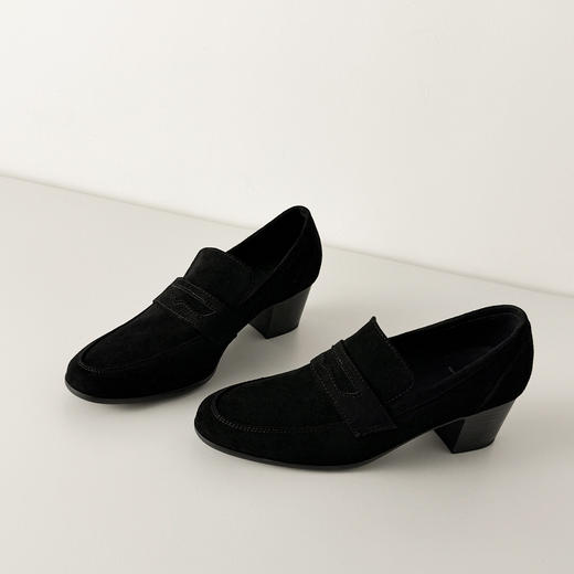 【预售5天】5cm羊皮粗跟乐福鞋，2026新款真皮大码高跟深口单鞋英伦风小皮鞋82880 商品图1