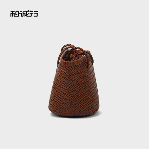和诚行2026春季新款手提菜篮子法式复古手工编织水桶单肩包4420196 商品图2