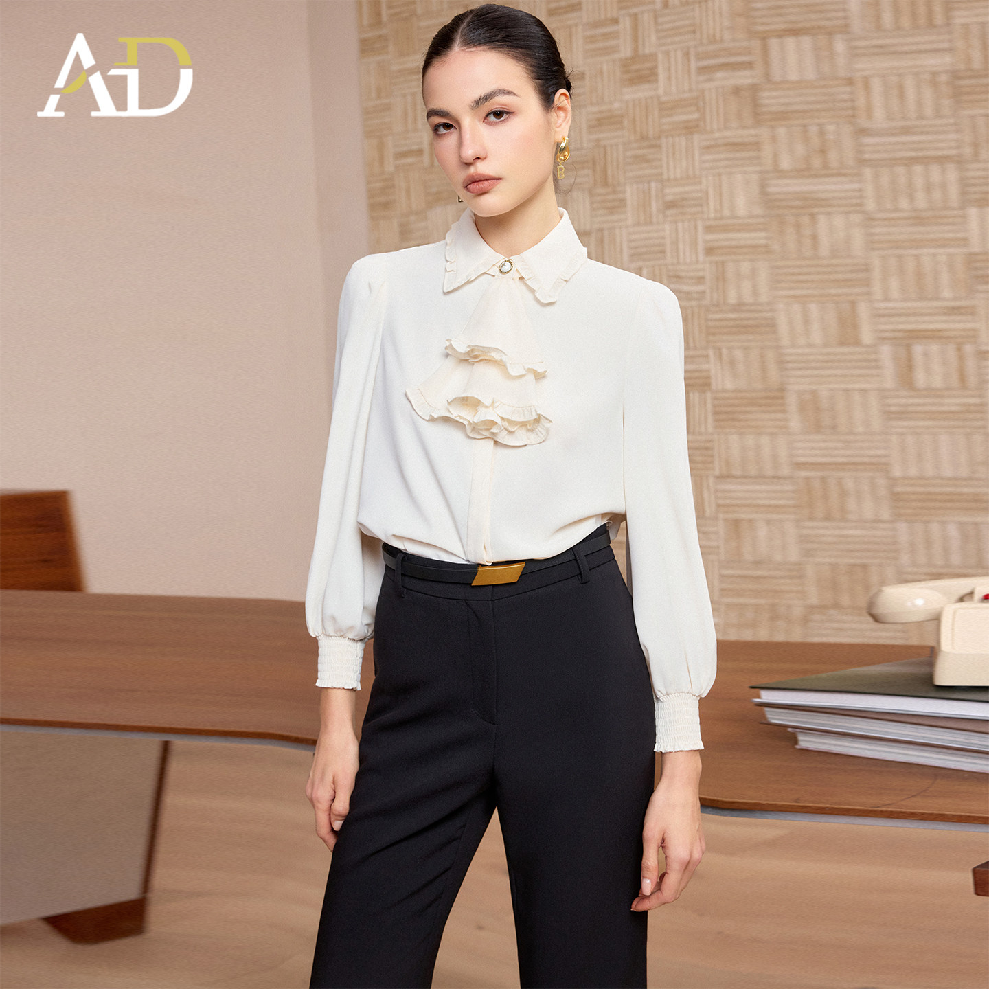 AD正式场合职业装套装女春季2026新款白色衬衫西裤职场穿搭一整套