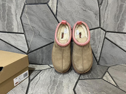 春季特惠💰350 UGG Tazz 厚底爱心民族风 舒适休闲包头拖鞋 女款 商品图7