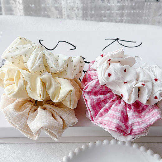 【积分兑】高级感显白发圈组合发圈（3个）-纪念日百货门店同款169452942 商品图4