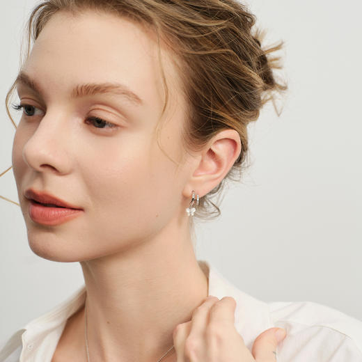 ARSIS｜幸运符号系列 幻影蝴蝶双圈耳钉 商品图4