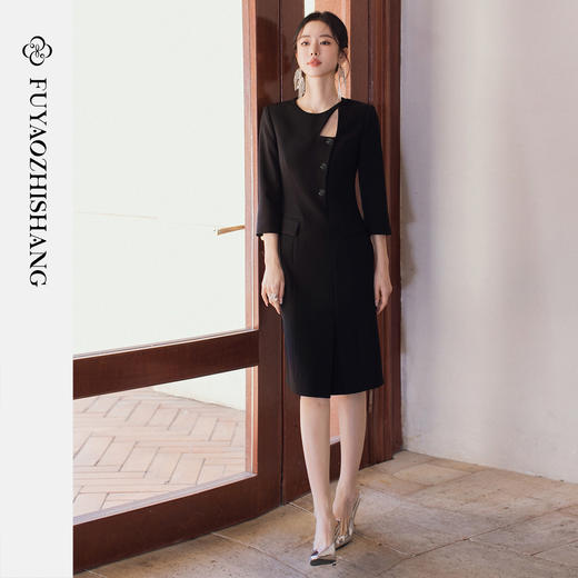 FUYAO扶摇直上 优雅国风连衣裙女新中式圆领裙子赫本风醋酸小黑裙 商品图4