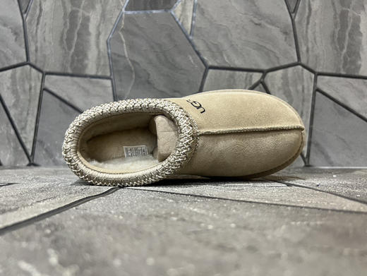 春季特惠💰350 UGG mini 三层底 5cm厚 经典的ultra mini鞋型 商品图2