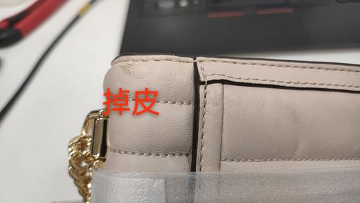 192877503484 迈克高仕MICHAEL KORS MK Whitney 纯色翻盖链条羊皮信封包单肩斜挎包 商品图7