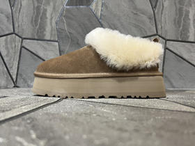 春季特惠💰350 UGG 廓形设计的 Tazzelle 塔茨勒便鞋 厚底懒人鞋