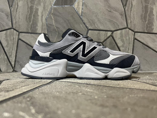 春季特惠💰360 新百伦New Balance NB9060 联名款 复古休闲运动慢跑鞋 商品图1