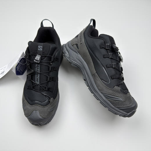 春季特惠💰460 萨某蒙 XA PRO 3D 网布皮革 JeongLi 联名款 XA PRO 3D 舒适百搭 耐磨透气抗冲击 低帮 户外功能鞋 男女同款 商品图2