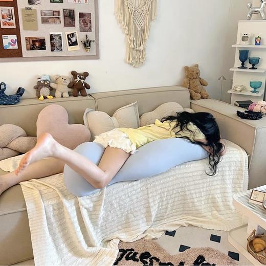 【深睡抱抱枕】A类母婴面料 柔 95CM*30CM 软亲肤 隐藏式拉链头 呵护JI椎 三点支撑 双波浪曲线设计 为侧睡量身定制 商品图3