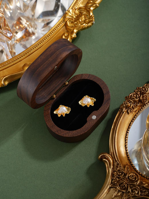 子佩集【荷光沁露】银S925珍珠惜王妃耳钉【SGE0390001】镀金巴洛克蚌壳2602 商品图2