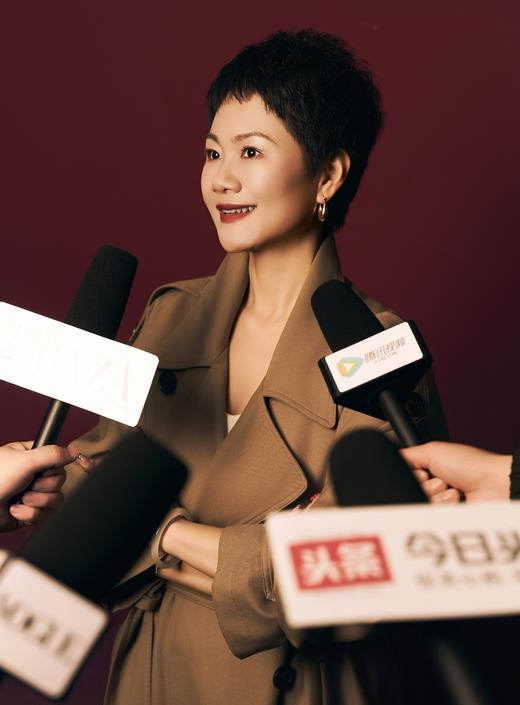 ⁴店庆活动：199元/3张精修【明星同款肖像艺术全国巡拍】2套服装/妆造+3张精修 YC04-HQ 商品图1