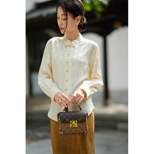 「高货kbnq」全新升级【铂金会员487/天猫659/差价172】(12955)洛诗琳新中式桑蚕丝提花上衣2026春夏新款国风真丝衬衫kbnq12955 商品图1