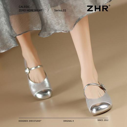 ZHR时尚玛丽珍鞋2025新款网红ins浅口单鞋女潮流银色百搭粗跟单鞋 商品图7