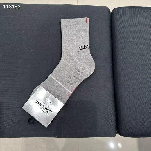 韩单男士titleist高尔夫球袜，新款运动休闲中短袜百搭袜子，带防滑颗粒  ，均码39-44
白色/花灰色/黑色。特价99两双包邮 商品图2