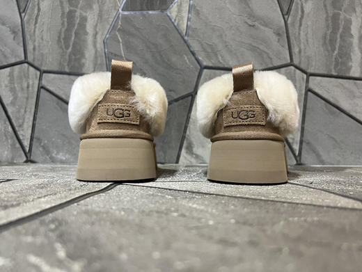 春季特惠💰350 UGG 廓形设计的 Tazzelle 塔茨勒便鞋 厚底懒人鞋 商品图4