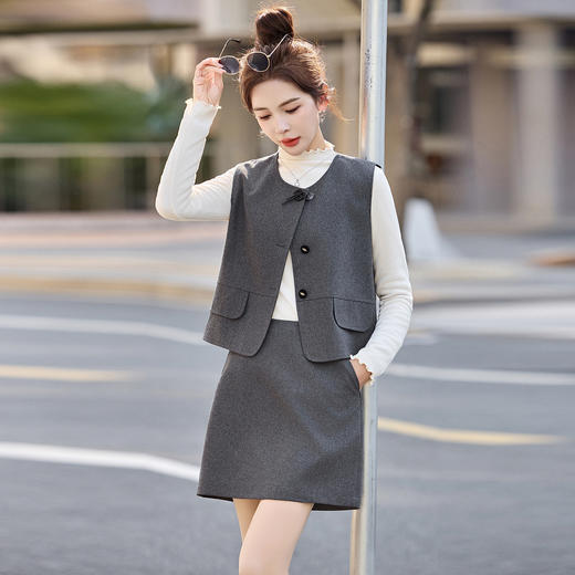 短款马甲裙子套装，超火穿搭一整套小个子减龄三件套HR-2669 商品图3