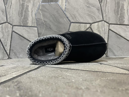 春季特惠💰350 UGG mini 三层底 5cm厚 经典的ultra mini鞋型 商品图2