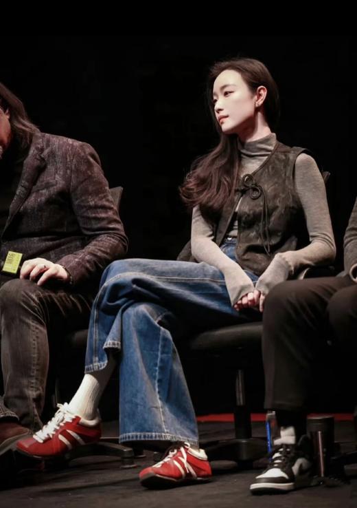 ELLE新软弹内增高复古三条杠软底德训鞋 商品图6