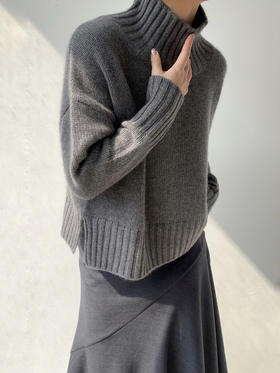Puree｜#1969 Cocoon Sweater High Neck 羊绒高领茧型厚毛衣 [  白 / 黑  ]