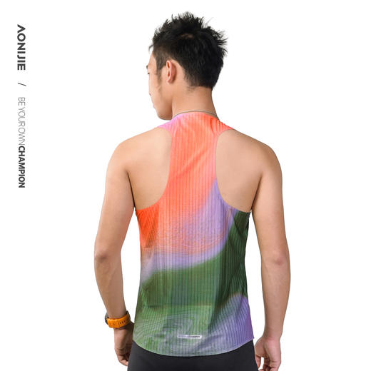 【2026新款】奥尼捷男款工字马拉松透气呼吸楼梯格不黏身速干运动背心 商品图5