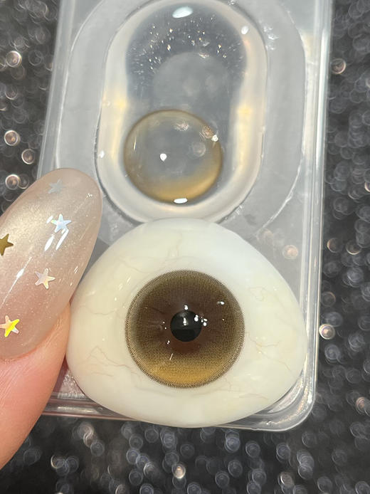 KiraFairy 热泪光 日抛 十片 14.5mm 参考着色 13.7mm 基弧 8.6 含水 38% 新锐国货 商品图3