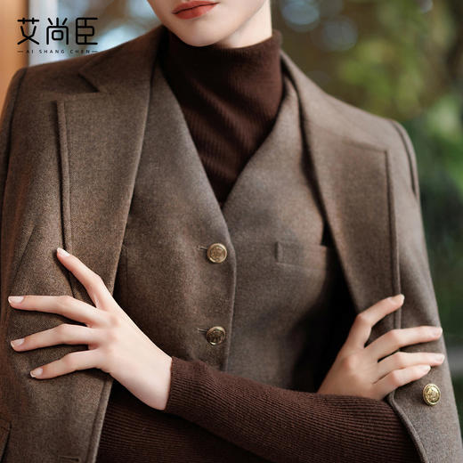 艾尚臣复古老钱西装套装女秋冬高端职业装棕色羊毛西服马甲三件套 商品图2