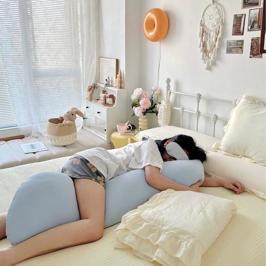【深睡抱抱枕】A类母婴面料 柔 95CM*30CM 软亲肤 隐藏式拉链头 呵护JI椎 三点支撑 双波浪曲线设计 为侧睡量身定制 商品图6