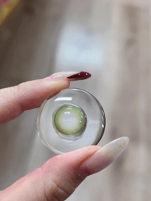 KiraFairy 豚草愿力 日抛 十片 14.2mm 参考着色 13.7mm 基弧 8.5 含水 40% 新锐国货 商品图4