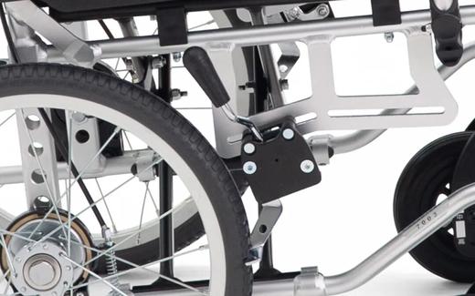 日本MIKI轮椅轻便折叠坐高扶手可调多功能老人专用代步轮椅 商品图10