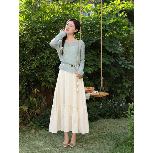 鹿向南「青柠气泡」杏色吊带连衣裙时尚套装女春法式针织衫两件套 商品图1