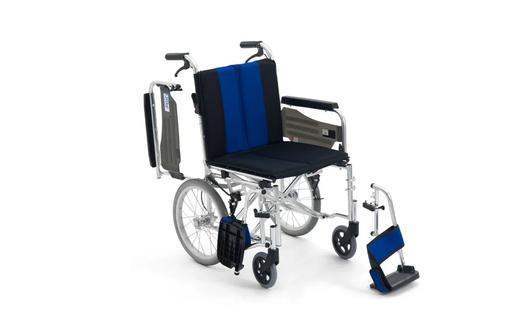 日本MIKI轮椅轻便折叠老人手推轮椅残疾人专用代步车 商品图7