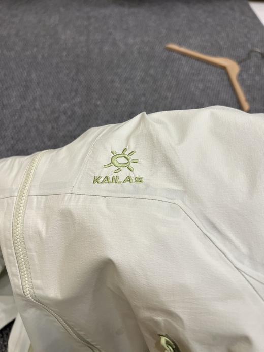 点此购买 凯乐石春秋季女士短款冲锋衣 ss 340880 商品图9