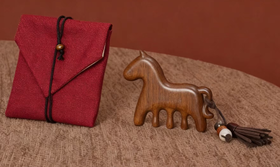 小马按摩梳（带锦囊）