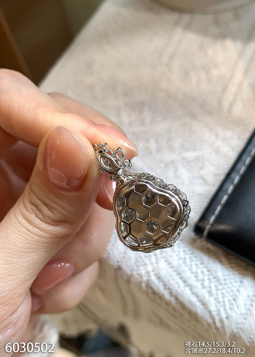 6030502，葫芦吊坠。，具体价格微信咨询 商品图8