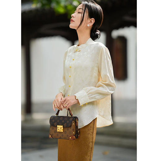 「高货kbnq」全新升级【铂金会员487/天猫659/差价172】(12955)洛诗琳新中式桑蚕丝提花上衣2026春夏新款国风真丝衬衫kbnq12955 商品图2