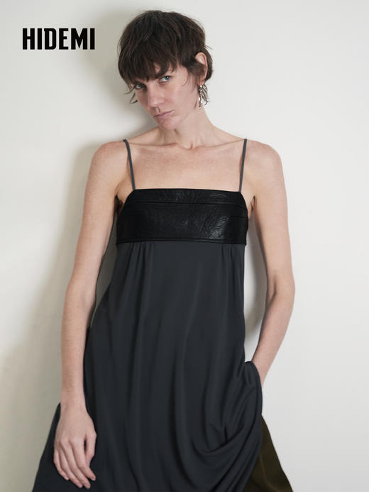 HIDEMI 设计感油蜡皮拼接垂感吊带连身裙 商品图5