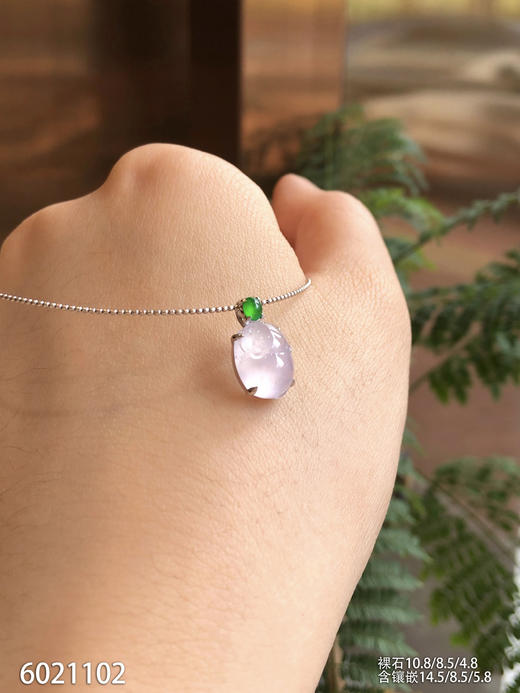 6021102，三角蟾吊坠。具体价格微信咨询 商品图1