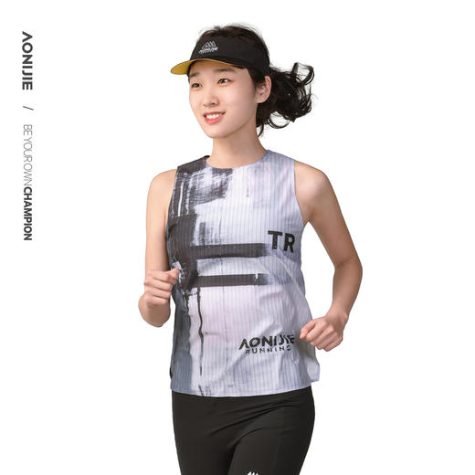 【2026新款】奥尼捷女款跑步运动背心越野赛马拉松训练赛道背心 商品图4