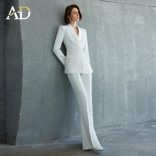 AD高端精致白色西装套装女春季2026新款轻奢高级感职场穿搭一整套 商品图3
