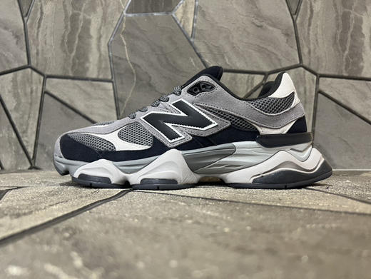 春季特惠💰360 新百伦New Balance NB9060 联名款 复古休闲运动慢跑鞋 商品图0