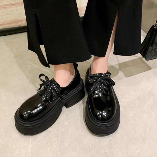 【预售5天】新款7cm高跟厚底交叉带单鞋,真皮松糕底小个子英伦风小皮鞋百搭MZY938-21 商品图2