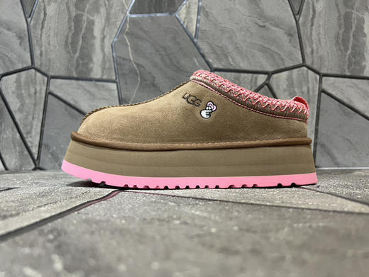 春季特惠💰350 UGG Tazz 厚底爱心民族风 舒适休闲包头拖鞋 女款 商品图0