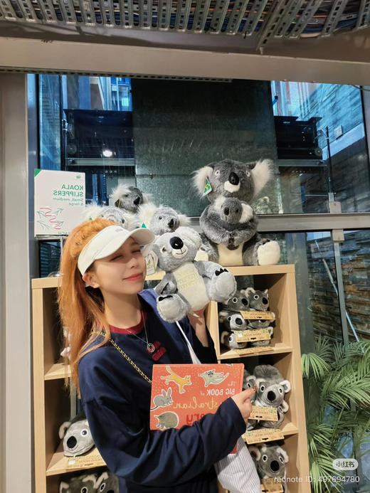 初十上新 渠道圆正 Miu手工绣徽标 宽松版 撞色长袖T恤 商品图8