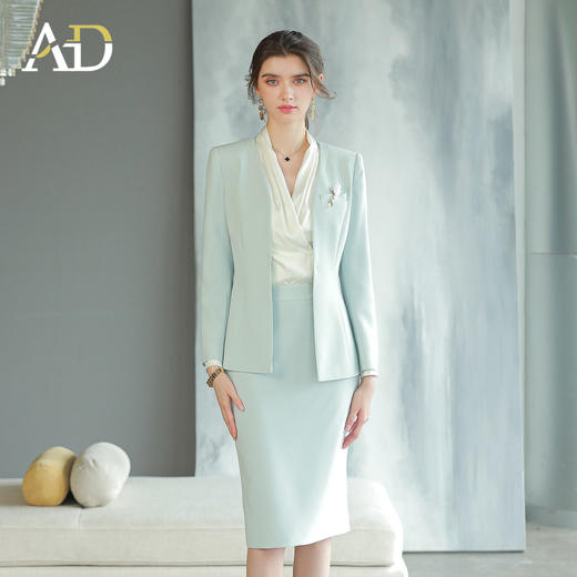 AD高端品牌西装外套女春季2026新款高级感正式场合西服半裙两件套 商品图3