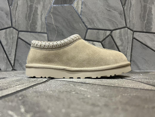 春季特惠💰350 UGG mini 三层底 5cm厚 经典的ultra mini鞋型 商品图1