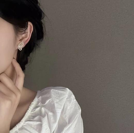 She's巴洛克珍珠蝴蝶耳钉&She's手工滴油鸢尾花耳环 耳钉耳饰耳环 0302 商品图1