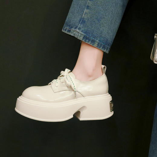 【预售5天】新款7cm高跟厚底交叉带单鞋,真皮松糕底小个子英伦风小皮鞋百搭MZY938-21 商品图1